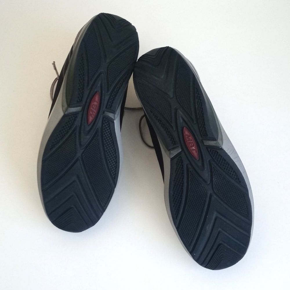MBT Women’s Toning Athletic Shoes Black Suede & Mesh Running Shoes 39 (8-8.5) - Picture 11 of 16